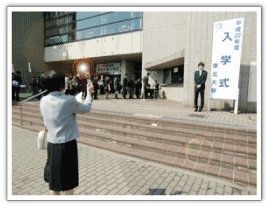 会社案内1